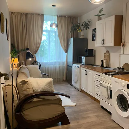 Apartman в центрі з балконом на утьосова ! Odessza