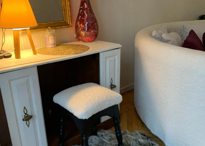 Lägenhet в центре на утесова с балконом