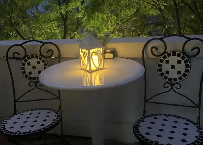 Апартаменти в центре на утесова с балконом Одеса